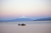 Osorno und Lago Llanquihue bei Abenddämmerung